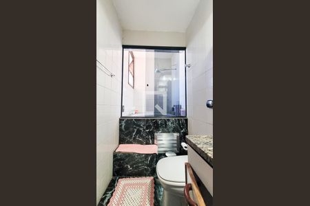 Apartamento à venda com 92m², 3 quartos e 1 vaga Apartamento à venda com 92m², 3 quartos e 1 vagaBanheiro da Suite Master