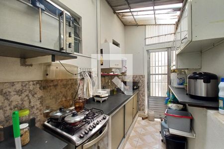 Casa à venda com 236m², 4 quartos e 3 vagasCozinha 2