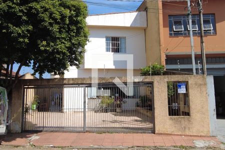 Casa à venda com 300m², 4 quartos e 3 vagasFachada