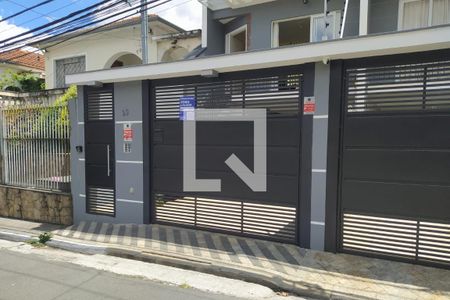 Casa à venda com 200m², 3 quartos e 6 vagasFachada