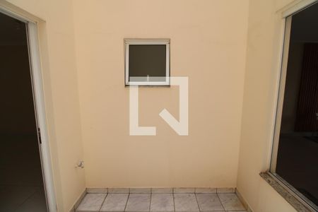 Casa à venda com 200m², 3 quartos e 6 vagasCozinha - Varanda