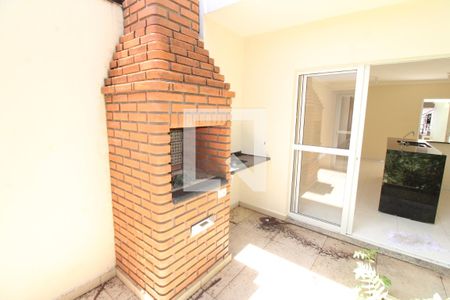 Casa à venda com 200m², 3 quartos e 6 vagasCozinha - Quintal