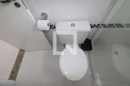 Casa à venda com 200m², 3 quartos e 6 vagasQuarto 3 - Banheiro