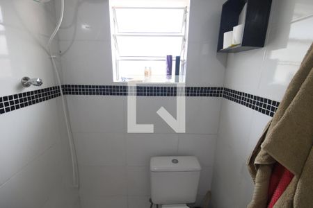 Casa à venda com 130m², 5 quartos e 2 vagasBanheiro