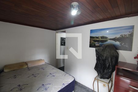 Casa à venda com 130m², 5 quartos e 2 vagasQuarto 4