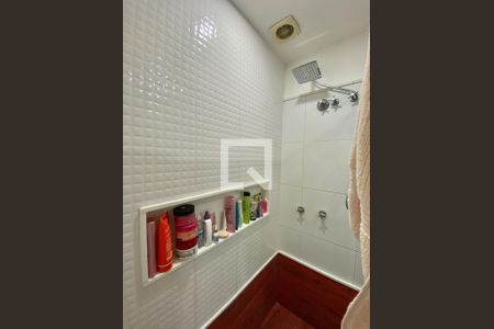 Apartamento à venda com 200m², 5 quartos e 2 vagas Apartamento à venda com 200m², 5 quartos e 2 vagasQuarto 2 - Suite