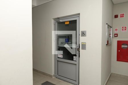 Apartamento para alugar com 42m², 2 quartos e sem vagaÁrea comum - Acessibilidade