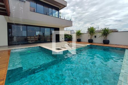 Casa de condomínio à venda com 290m², 3 quartos e 4 vagasPiscina
