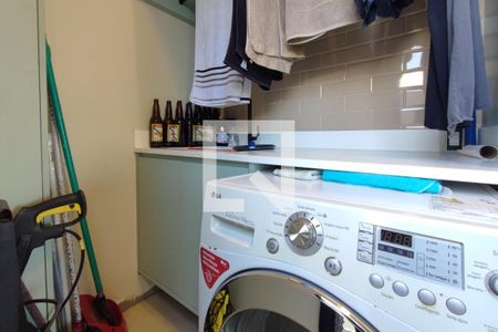 Casa de condomínio à venda com 290m², 3 quartos e 4 vagasÁrea de Serviço