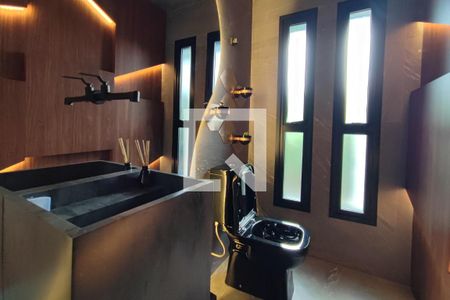 Casa de condomínio à venda com 290m², 3 quartos e 4 vagasLavabo