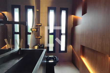 Casa de condomínio à venda com 290m², 3 quartos e 4 vagasLavabo