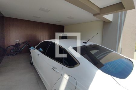 Casa de condomínio à venda com 290m², 3 quartos e 4 vagasGaragem