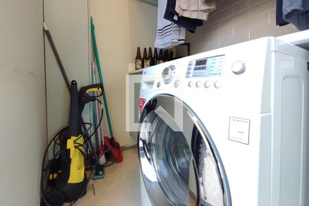 Casa de condomínio à venda com 290m², 3 quartos e 4 vagasÁrea de Serviço