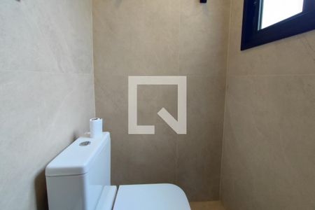 Casa de condomínio à venda com 290m², 3 quartos e 4 vagasBanheiro Suíte 2