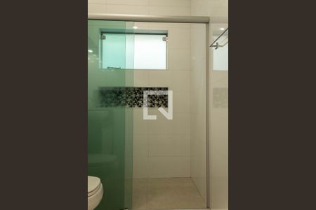 Casa de condomínio à venda com 157m², 2 quartos e 2 vagas Casa de condomínio à venda com 157m², 2 quartos e 2 vagasBanheiro