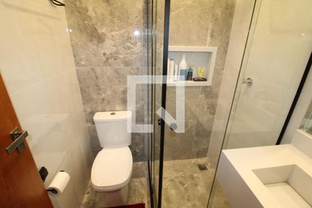 Casa à venda com 165m², 3 quartos e 3 vagasQuarto 3 - Banheiro