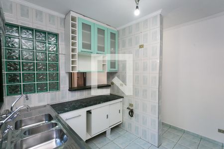 Casa à venda com 115m², 3 quartos e 2 vagas Casa à venda com 115m², 3 quartos e 2 vagasCozinha