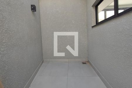 Casa de condomínio à venda com 274m², 3 quartos e 4 vagas Casa de condomínio à venda com 274m², 3 quartos e 4 vagasÁrea de Serviço