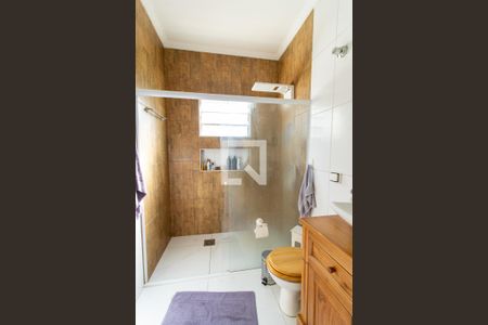 Casa à venda com 142m², 2 quartos e 1 vaga Casa à venda com 142m², 2 quartos e 1 vagaBanheiro