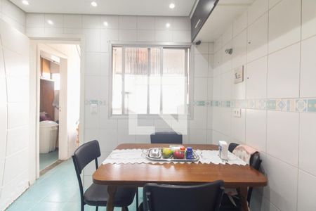 Apartamento à venda com 92m², 3 quartos e 2 vagas Apartamento à venda com 92m², 3 quartos e 2 vagasCozinha