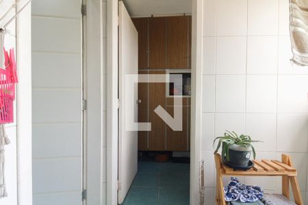 Apartamento à venda com 92m², 3 quartos e 2 vagas Apartamento à venda com 92m², 3 quartos e 2 vagasÁrea de Serviço