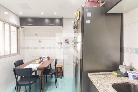 Apartamento à venda com 92m², 3 quartos e 2 vagas Apartamento à venda com 92m², 3 quartos e 2 vagasCozinha
