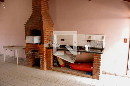 Casa à venda com 185m², 4 quartos e 2 vagas Casa à venda com 185m², 4 quartos e 2 vagasÁrea Gourmet