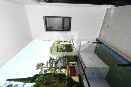 Casa de condomínio à venda com 350m², 4 quartos e 4 vagasVaranda da Suíte 3