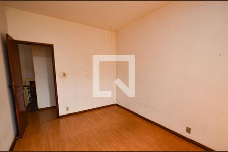 Casa à venda com 268m², 3 quartos e 2 vagas Casa à venda com 268m², 3 quartos e 2 vagasQuarto3/suite