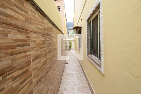 Casa de condomínio à venda com 255m², 3 quartos e 1 vagaÁrea externa