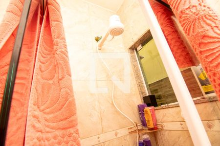 Casa de condomínio à venda com 255m², 3 quartos e 1 vagaBanheiro Quarto 2