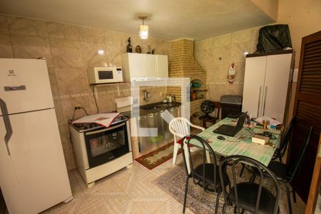 Casa de condomínio à venda com 255m², 3 quartos e 1 vagaÁrea gourmet