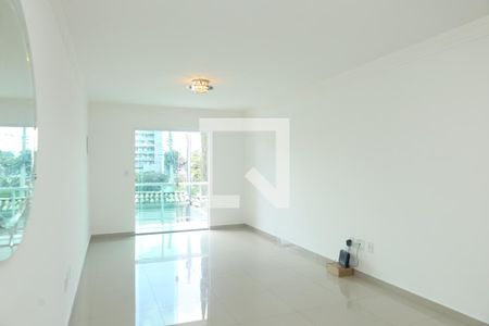 Sala de casa à venda com 3 quartos, 180m² em Jardim Norma, São Paulo