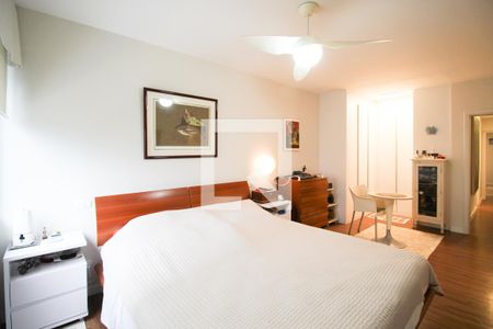 Apartamento à venda com 150m², 2 quartos e 2 vagasSuíte 