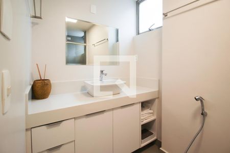 Apartamento à venda com 150m², 2 quartos e 2 vagasBanheiro