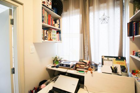 Apartamento à venda com 150m², 2 quartos e 2 vagasQuarto de Serviço