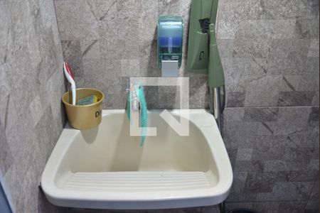 Casa à venda com 162m², 4 quartos e 2 vagasÁrea de Serviço