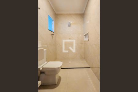 Casa à venda com 366m², 3 quartos e 8 vagasBanheiro da Suíte