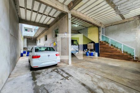 Casa à venda com 366m², 3 quartos e 8 vagasGaragem