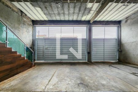 Casa à venda com 366m², 3 quartos e 8 vagasGaragem