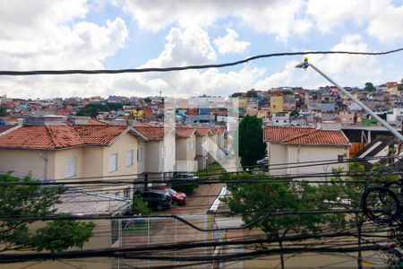 Sala - Vista de casa para alugar com 3 quartos, 75m² em Parque Maria Helena, São Paulo