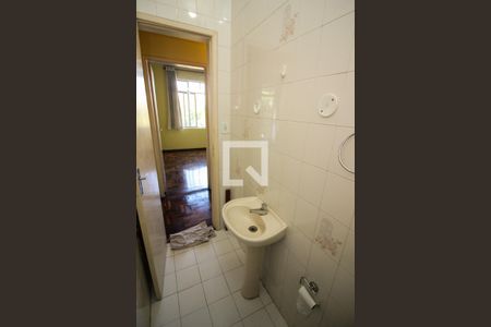 Apartamento à venda com 77m², 2 quartos e sem vaga Apartamento à venda com 77m², 2 quartos e sem vagaLavabo