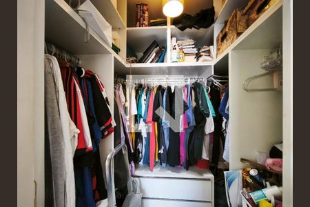 Apartamento à venda com 80m², 2 quartos e sem vagaCloset do Quarto 1