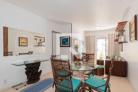 Sala de apartamento para alugar com 2 quartos, 70m² em Tijuca, Rio de Janeiro