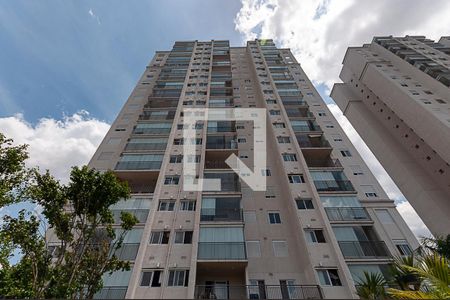 Apartamento à venda com 62m², 2 quartos e 1 vaga Apartamento à venda com 62m², 2 quartos e 1 vagaFachada