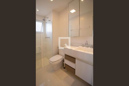 Apartamento à venda com 89m², 2 quartos e 2 vagas Apartamento à venda com 89m², 2 quartos e 2 vagasBanheiro da Suíte