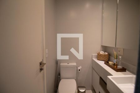Apartamento à venda com 89m², 2 quartos e 2 vagas Apartamento à venda com 89m², 2 quartos e 2 vagasBanheiro