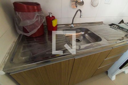 Apartamento à venda com 49m², 1 quarto e sem vagaCozinha e Área de Serviço