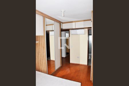 Casa de condomínio à venda com 121m², 2 quartos e 2 vagasDetalhe - Quarto 01 e Suíte