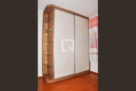 Casa de condomínio à venda com 121m², 2 quartos e 2 vagasDetalhe - Quarto 02 e Suíte